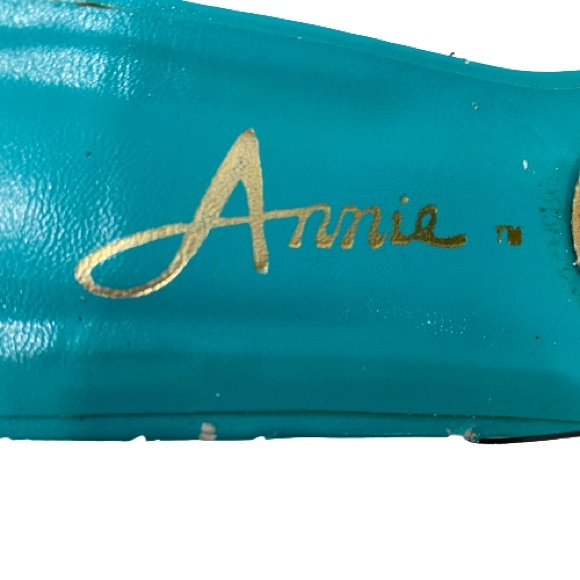 Annie slides lucite block heel embroidered vamp - Picture 2 of 7